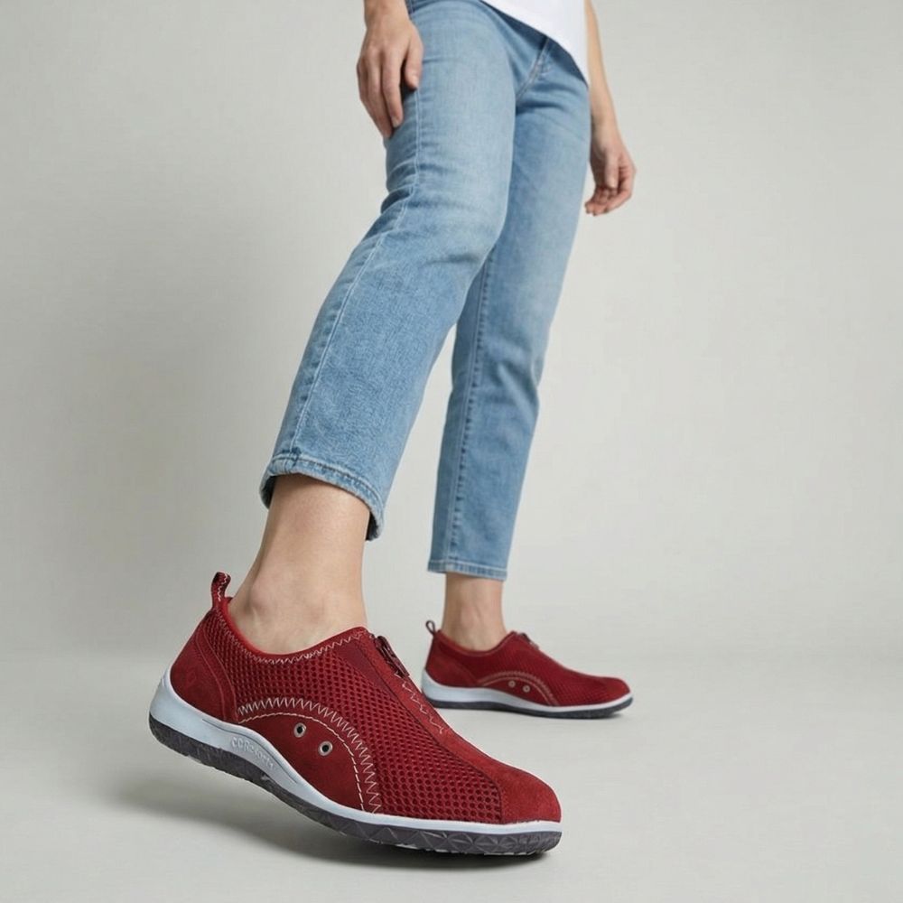 CC RESORTS SORRELL RED