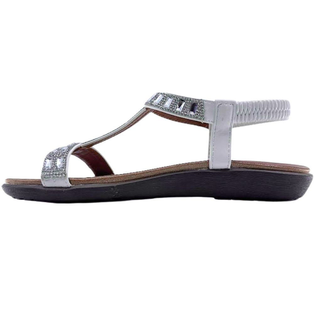 CC RESORTS USHA WHITE