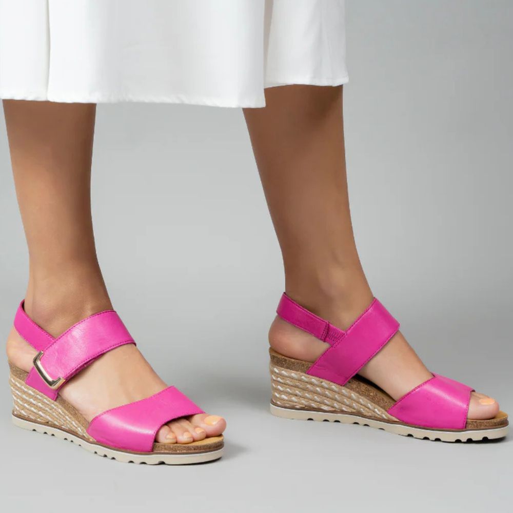 LE SANSA EVITA HOT PINK