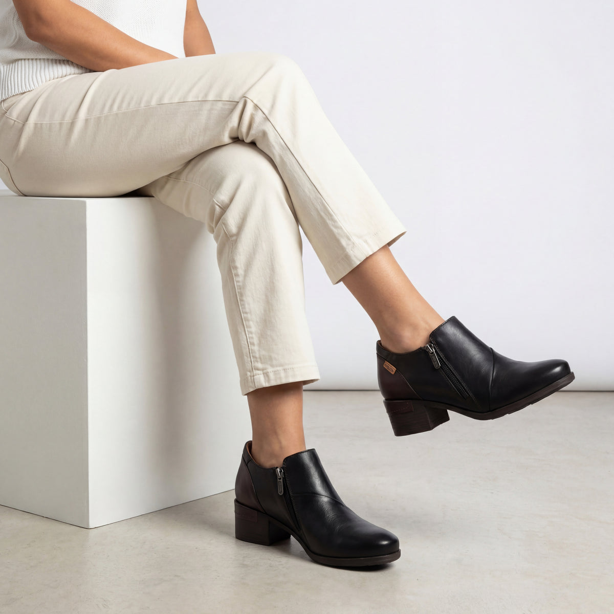 PIKOLINOS MALAGA W6W-5902C1 BLACK