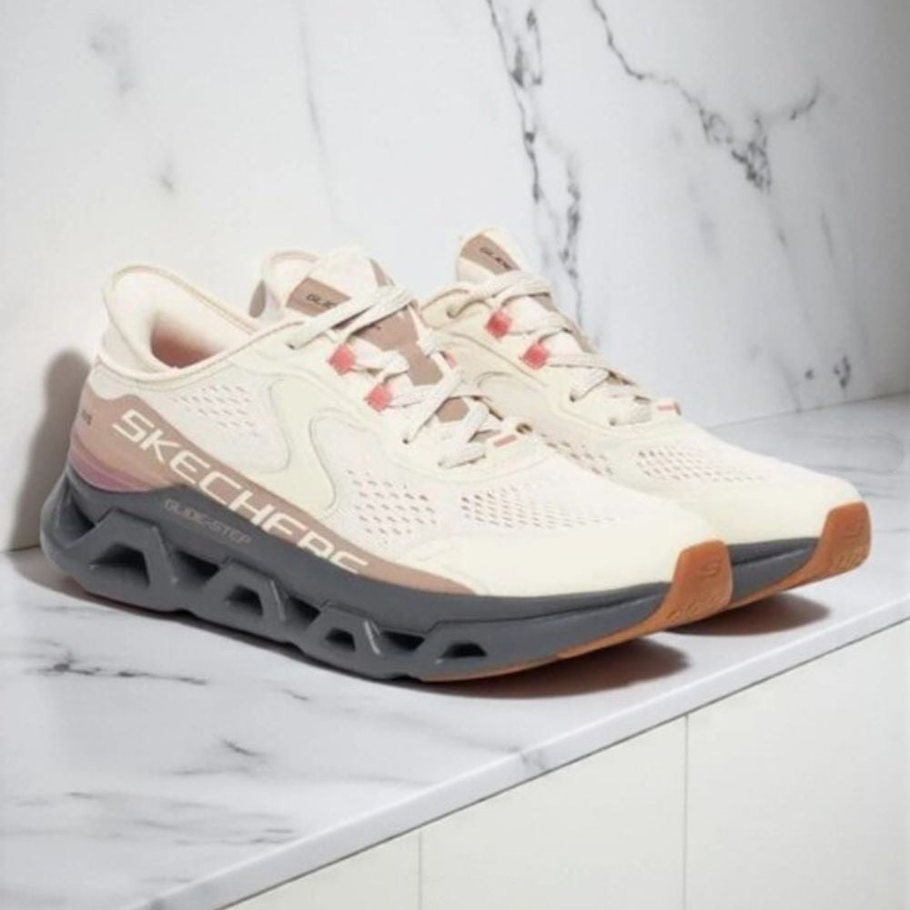 SKECHERS SLIP-INS GLIDE-STEP ALTUS NATURAL GREY